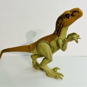 Jurassic World Velociraptor Dinosaur Figure